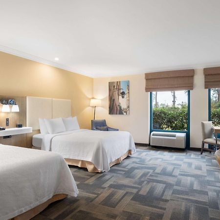 Hampton Inn Charleston North Север Чарлстон Экстерьер фото