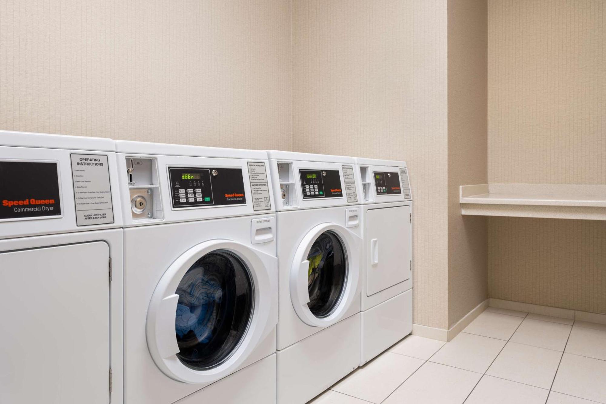 Hampton Inn Charleston North Север Чарлстон Экстерьер фото