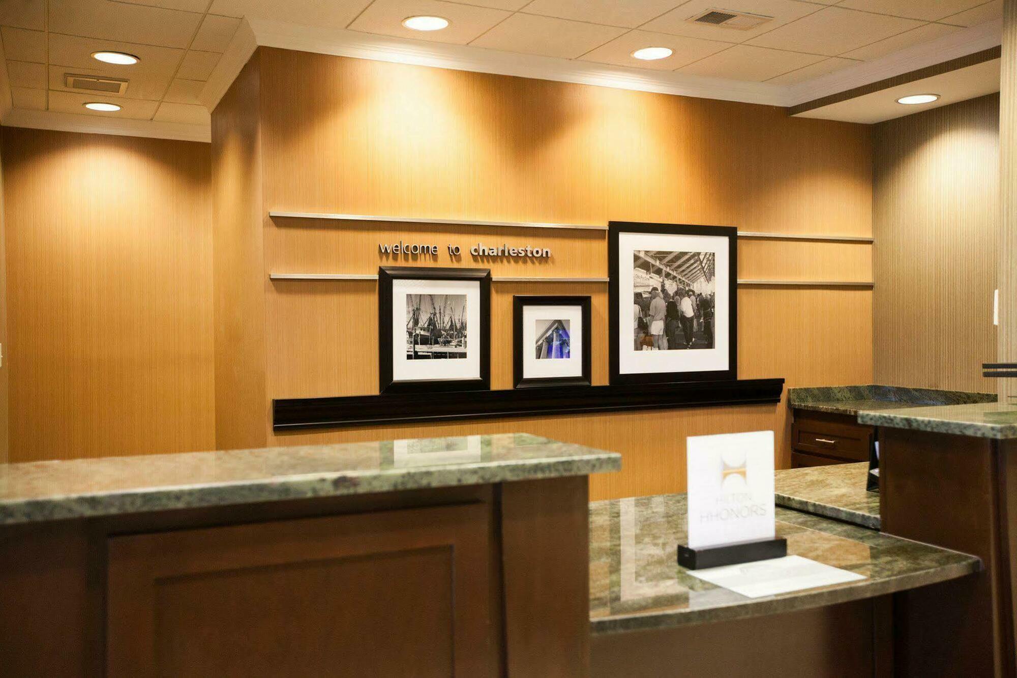 Hampton Inn Charleston North Север Чарлстон Экстерьер фото